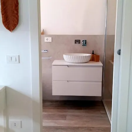 Catia N 25 Porto San Giorgio