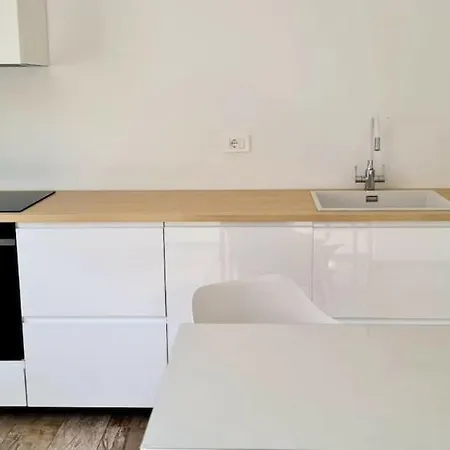 Catia A 700 M Dal Mare Con Ac 아파트 *